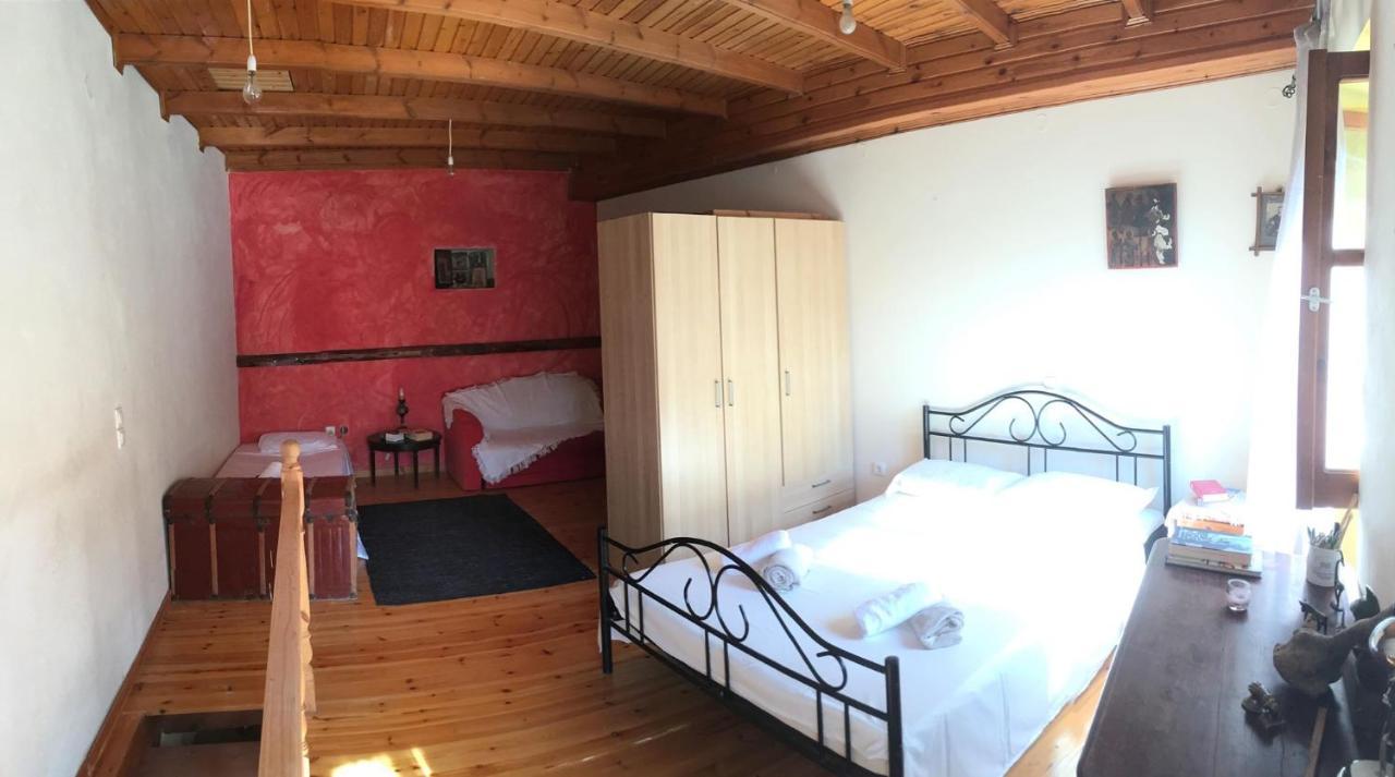 Sinarádes Country Traditional House In Corfu Village, Greece المظهر الخارجي الصورة